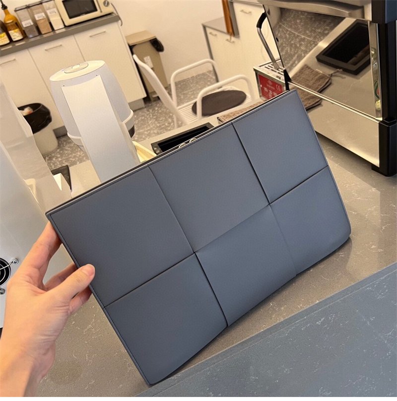 보테가 베네타 아르코 도큐먼트 케이스 “ 4 COLOR ”