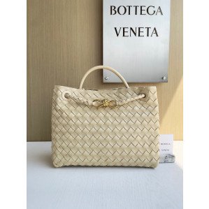 보테가 베네타 Andiamo Medium