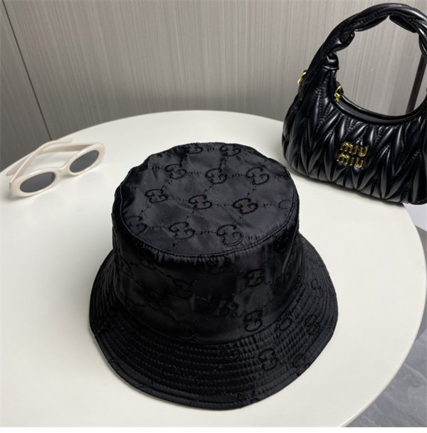 구찌 GG 버킷햇