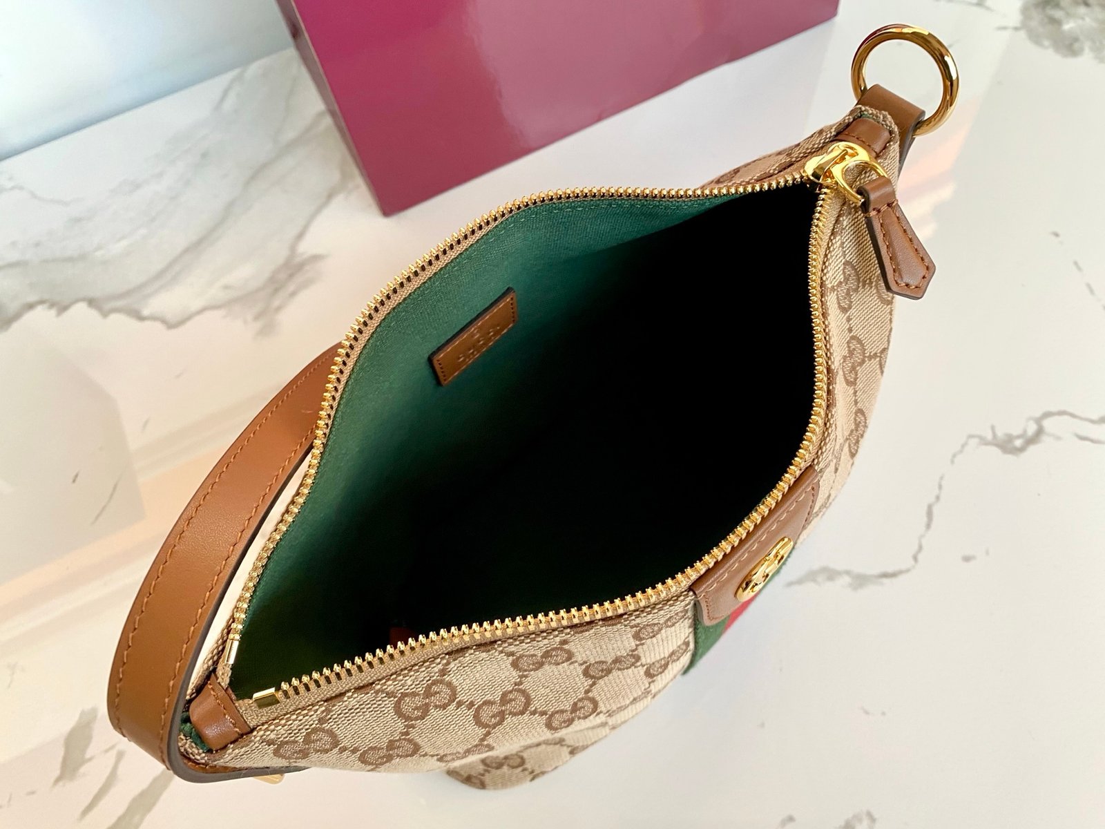 구찌 베니티 미니백