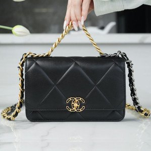 샤넬 24p 19 WOC 블랙 골드 백
