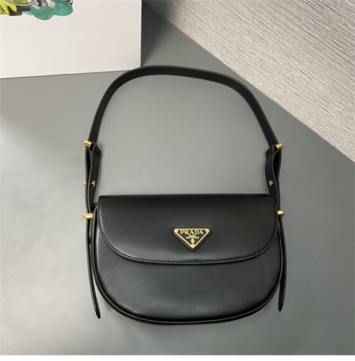 프라다 아르케 숄더백