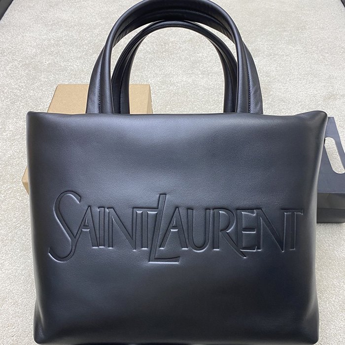 생로랑 나파 램스킨 퀼팅 토트백