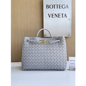 보테가 베네타 Andiamo Medium