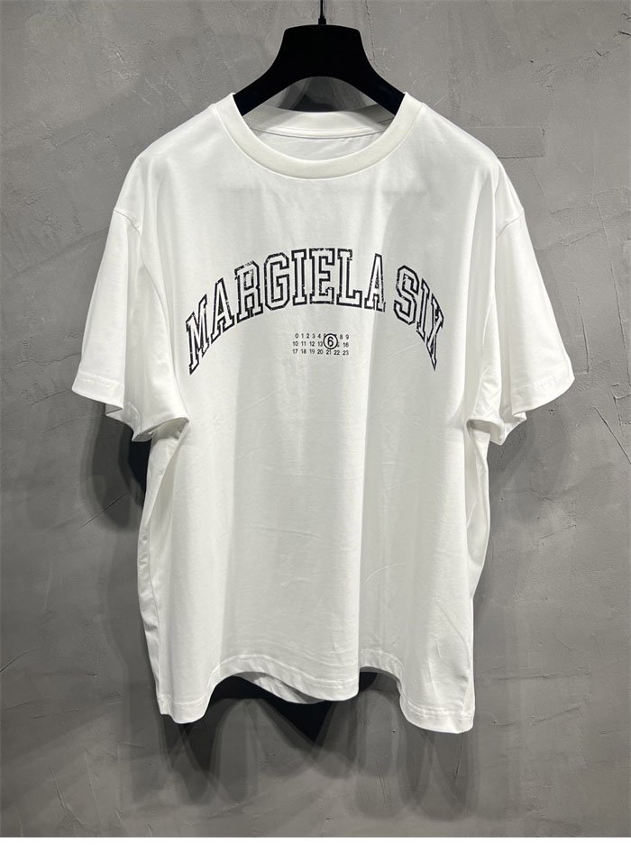 메종 마르지엘라 MM6 로고 반팔 티셔츠