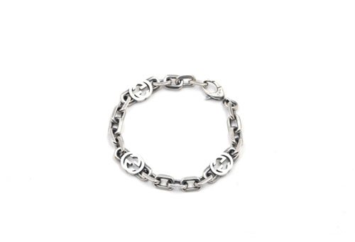 구찌 스털링 인터로킹 G 실버 팔찌