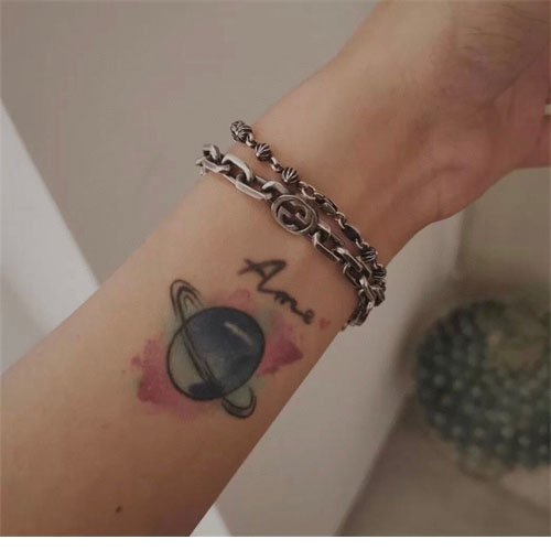 구찌 인터로킹 G 실버 팔찌