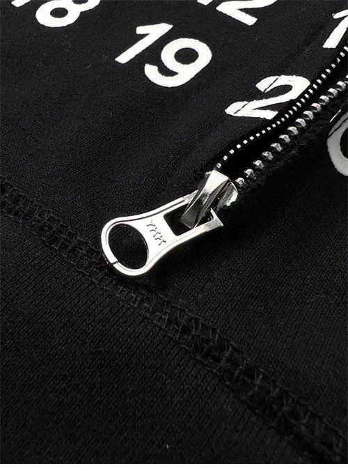 메종마르지엘라 MM6 넘버드 로고 프린트 반집업 후디