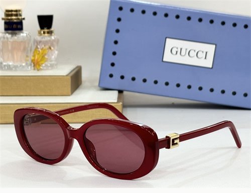 구찌 스페셜 핏 타원형 선글라스 GGGG1684S