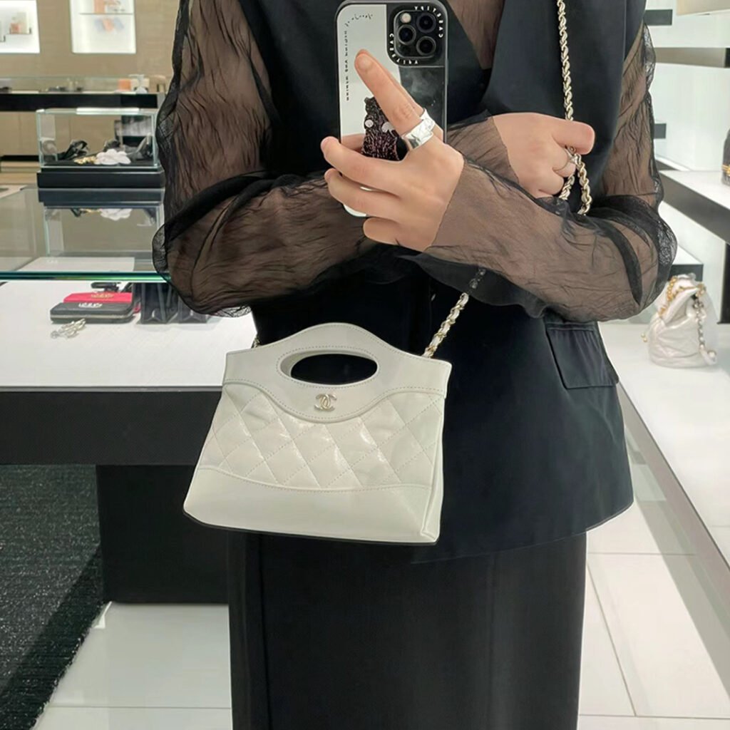 샤넬 31 나노 쇼핑백 “3COLOR”