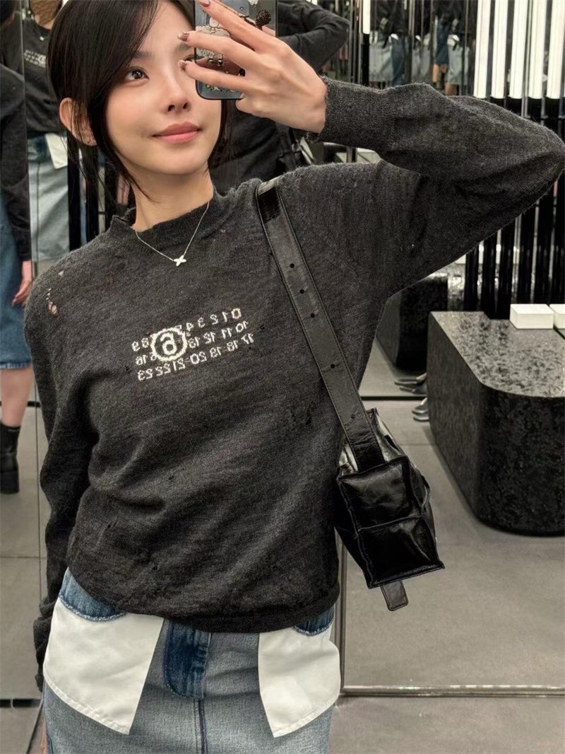 메종마르지엘라 누메릭 울 스웨터