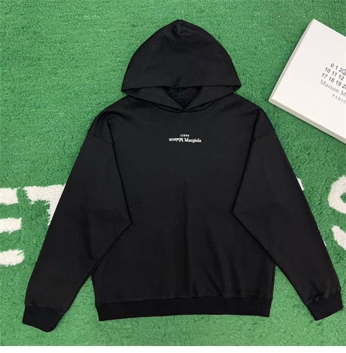 메종마르지엘라 MM6 업사이드 다운 자수 로고 후디 2컬러