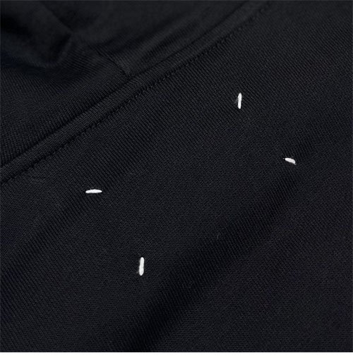 메종마르지엘라 MM6 업사이드 다운 자수 로고 후디 2컬러