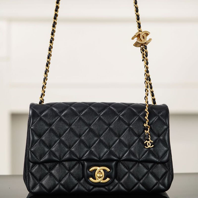 샤넬 25B CC로고 클래식 플랩 라지 백