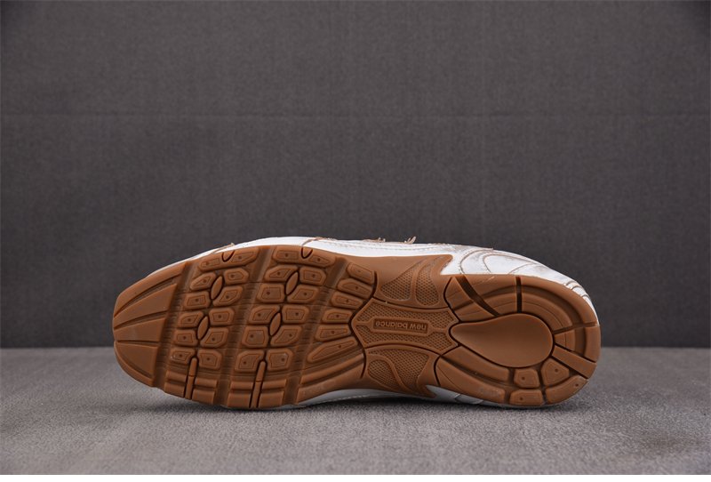 뉴발란스 x 미우미우 530 SL 빈티지 화이트