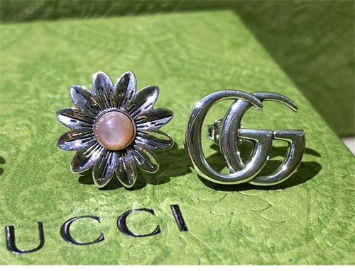 구찌더블 G 플라워 스터드 귀걸이