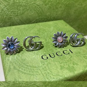 구찌더블 G 플라워 스터드 귀걸이