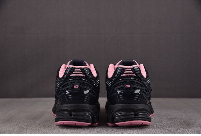 뉴발란스 1906R 이클립스 핑크 태피 U1906RCU