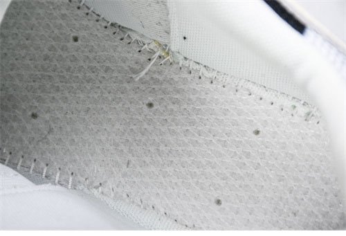 뉴발란스 1906R 폴카 도트 스니커즈 M1906RPC